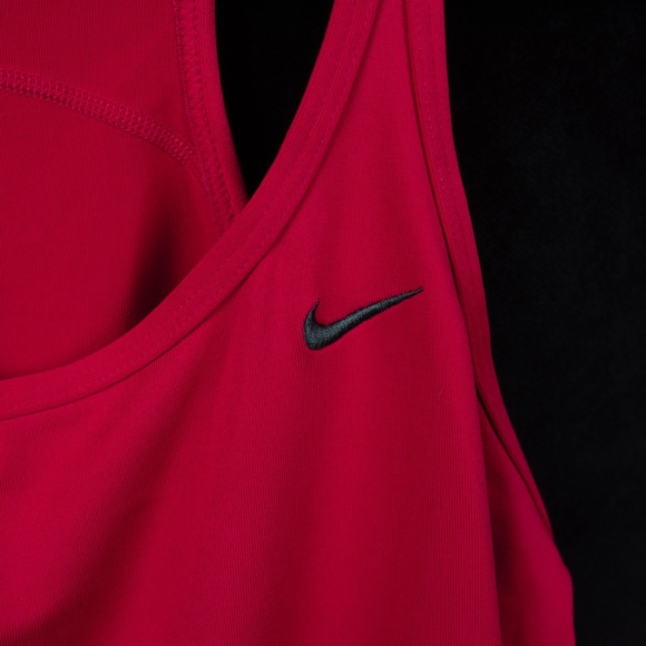 Nike Red Running Tank Top Size M - Picture 3 of 5